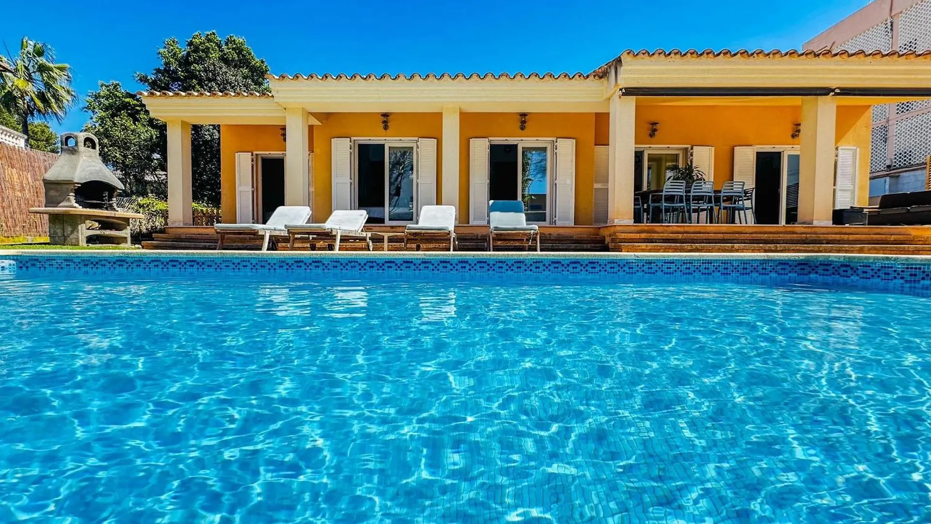 Villa Ramon بلايا ذي بالما